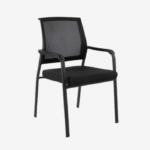 Chaise noire avec dossier respirant