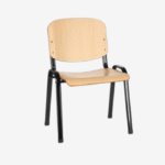 Chaise bois clair style scolaire épuré