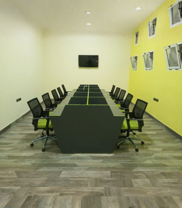 Poste de Travail Collaboratif 8 Places – Design Fonctionnel & Ambiance Dynamique