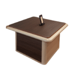 Table carrée moderne avec plateau bois foncé et base beige arrondie – design élégant pour bureau ou salle de réunion